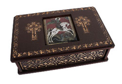 Шкатулка средняя для хранения святынь с иконой Георгия Победоносца. 12,5 x 7,5 x 4,0 см